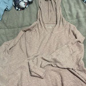 American eagle cropped long sleeve hooded shirt